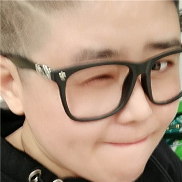 大糖宝家的暖宝宝