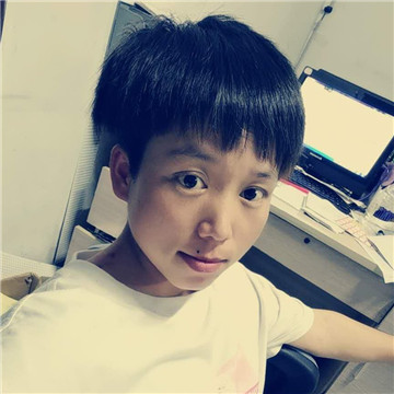 穷的只剩一声霸气