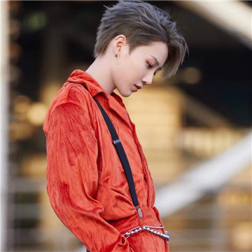 与欢喜撞个满怀