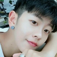 饥渴难耐的小奶狗