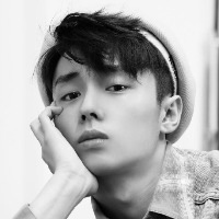 宫似深心美人无泪