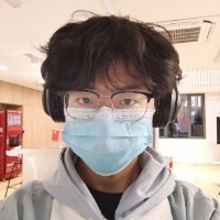 强颜欢笑的悲伤