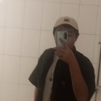 身不由己相顾无言