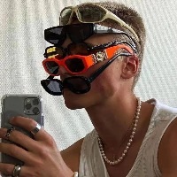 被人嫌弃的样子