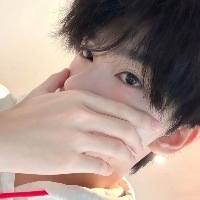 收起你可怜给我滚