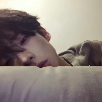 阳光闪瞎了我的眼