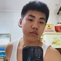 黄色的土豆学生